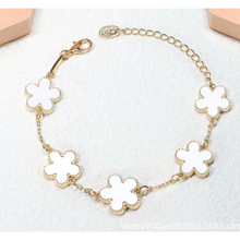 Load image into Gallery viewer, New Lucky Bracelet