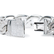 Load image into Gallery viewer, Prong Cuban Link Bracelet