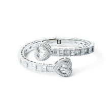 Load image into Gallery viewer, Sliver Heart Cuff Baguette Bangle