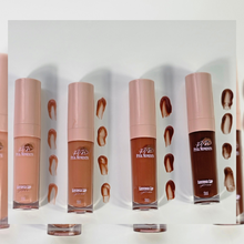 Load image into Gallery viewer, Baddie Boo Luscious Lip Gloss