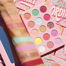 Load image into Gallery viewer, ESCAPE THE ORDINARY Eyeshadow Palette