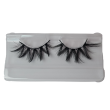 Load image into Gallery viewer, Miami Rain Eyelashes