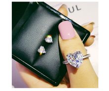 Load image into Gallery viewer, LUXE Heart 925 Sterling Sliver Ring