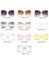 Load image into Gallery viewer, Ooh Yaaas! Celebrity Inspired Sun Glasses