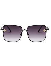 Load image into Gallery viewer, I'm Just Me Celebrity Inspired Bee Sun Glasses