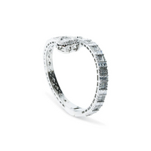 Load image into Gallery viewer, Sliver Heart Cuff Baguette Bangle
