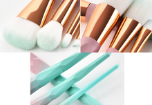 Load image into Gallery viewer, 7 Pc Diamond  Makeup Brush set
