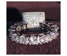 Load image into Gallery viewer, LUXE Beautiful Oversized Cubic Zirconia AAA Ring
